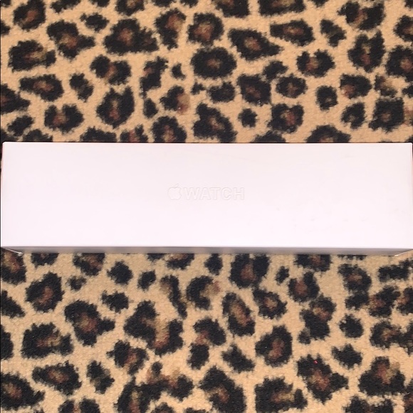 APPLE WATCH SERIES4 STAINLESS STEAL GOLD GPS+CELL. - Picture 8 of 8